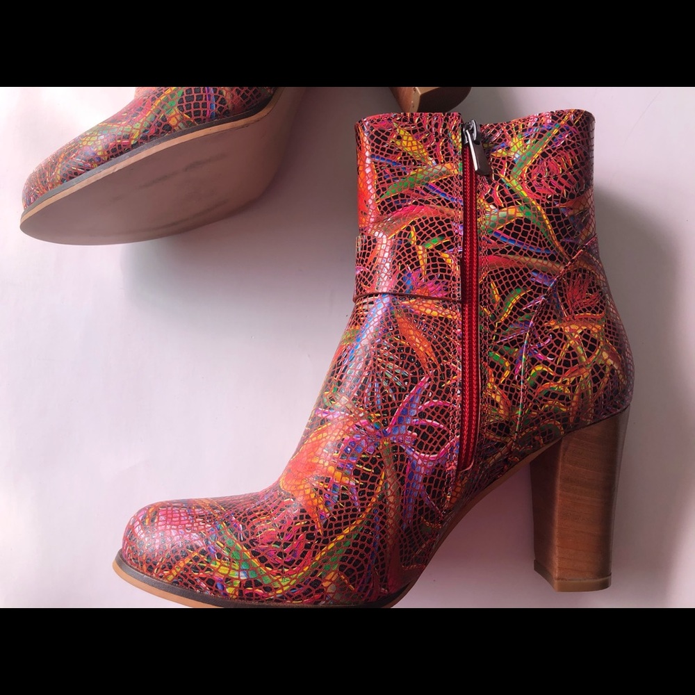 Satori Angel Boots - Picture 4 of 8